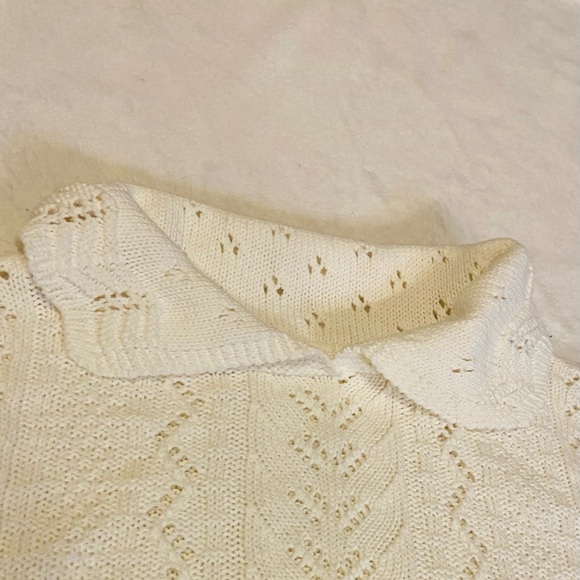Vintage Tops - Vintage knit sweater with sleeves and babydoll collar in cream size M EUC